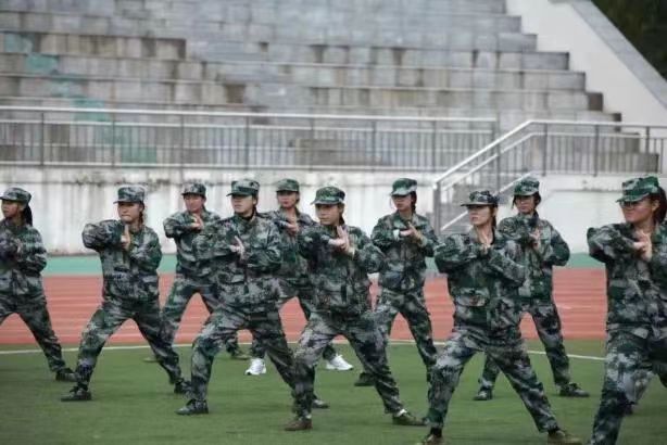 BDE5